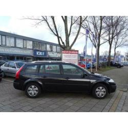 Renault Mégane Grand Tour 1.6-16V Business L.