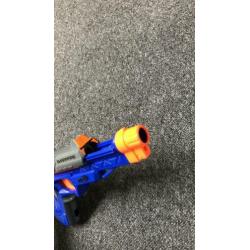 nerf pistool