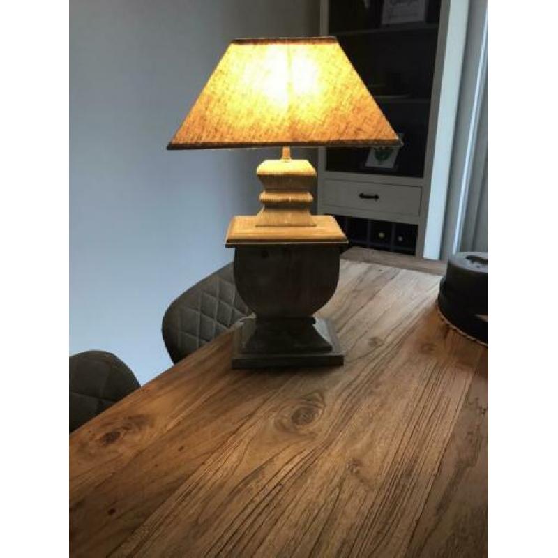 Schemerlamp houten voet