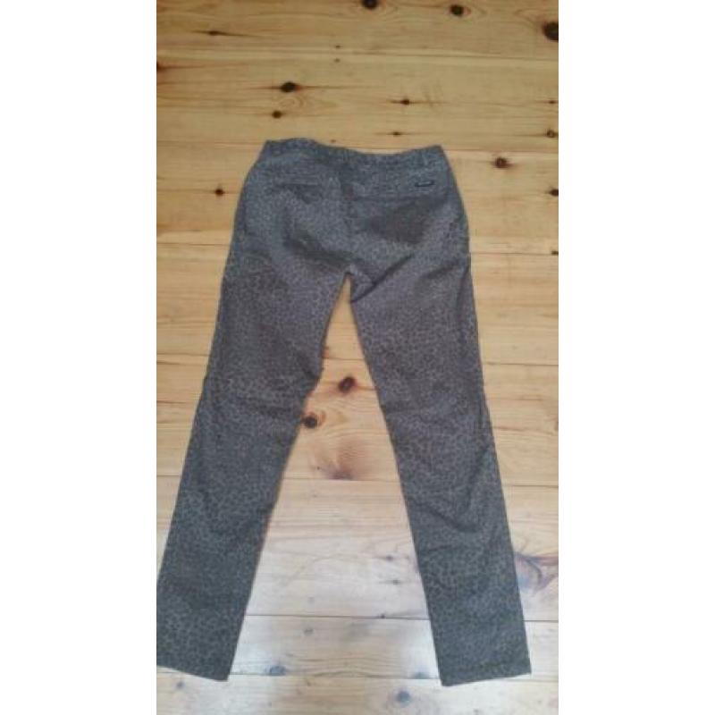 Bruine tijgerprint broek 26/30. Scotch & Soda.