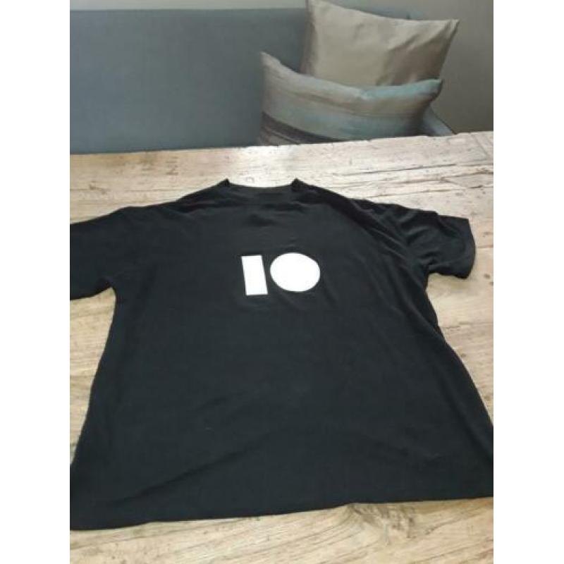 Mooi wit shirt van 10days. Zo goed als nieuw.
