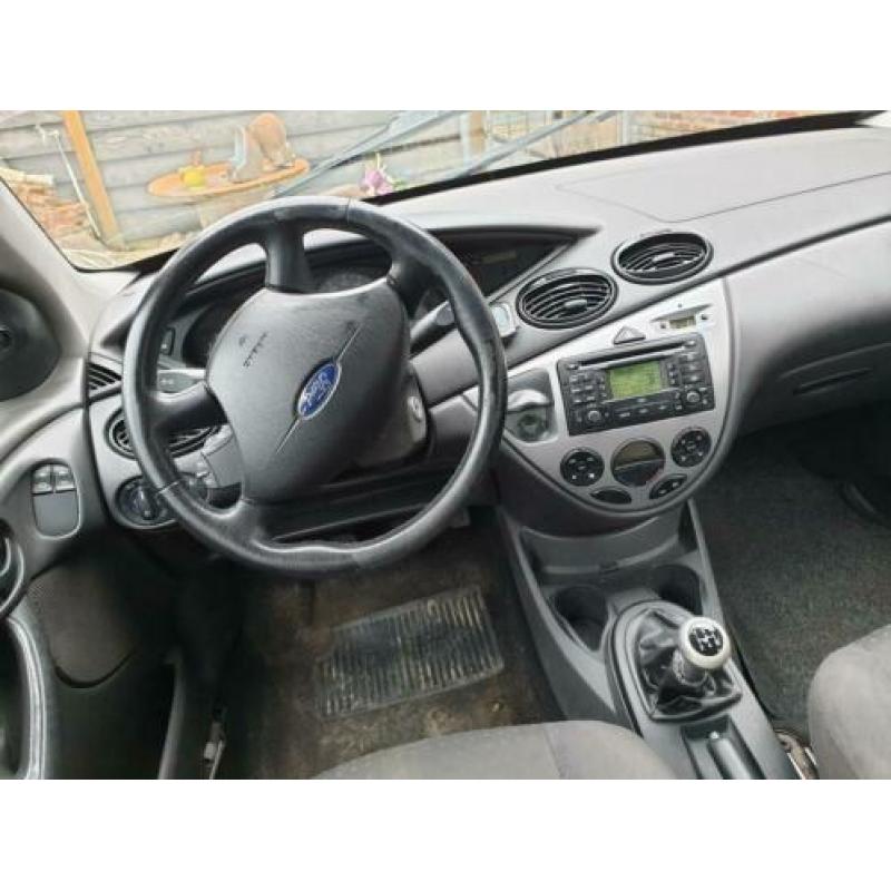 Ford Focus 1.6 2003 Grijs