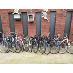 Partij kinder fietsen 15stuks prijs 100euro vast