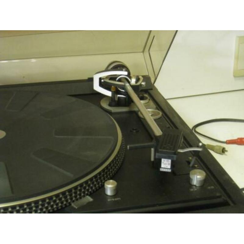 Dual 704 direct drive draaitafel met Shure element