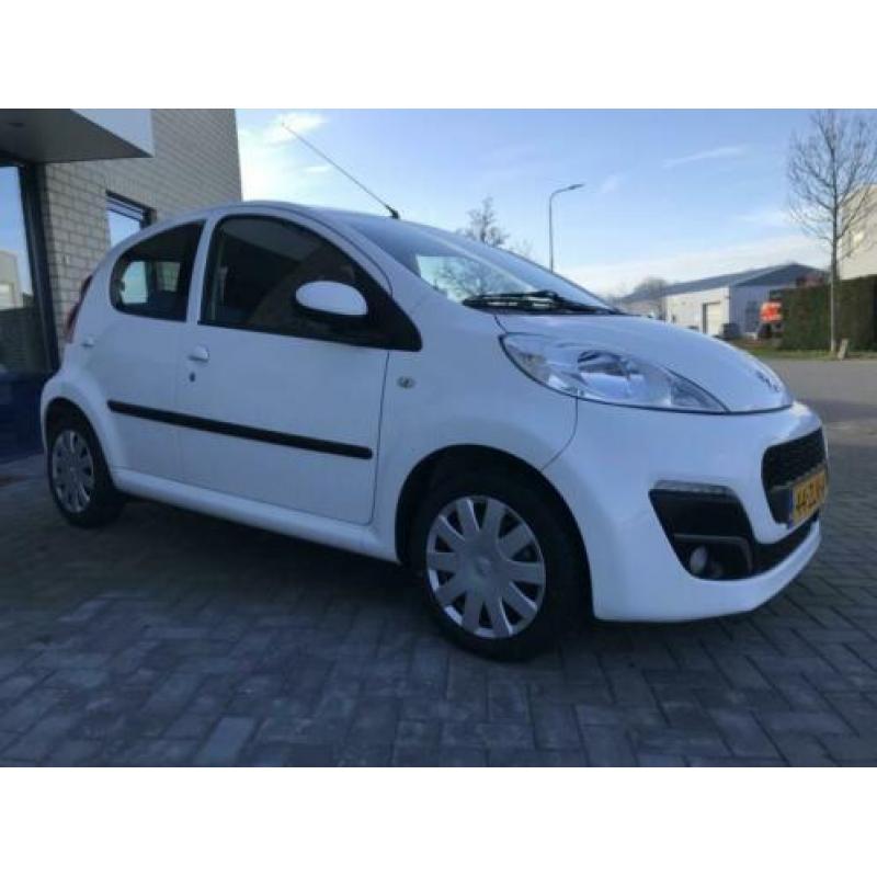 Peugeot 107 1.0 Active 5 deurs, Airco