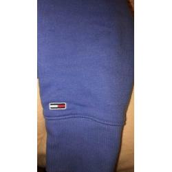 Tommy jeans trui, amper gedragen.