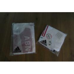 NIEUWE Ajax shirt XL en of broekje L ABN Amro NIEUW