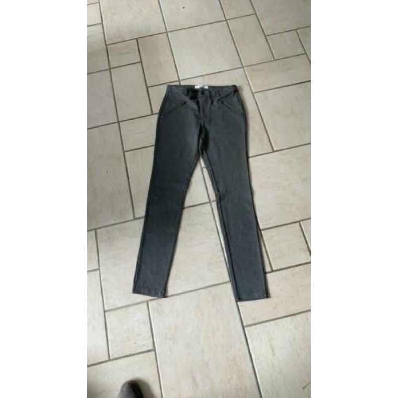 Nieuw grijze broek maat S merk Object
