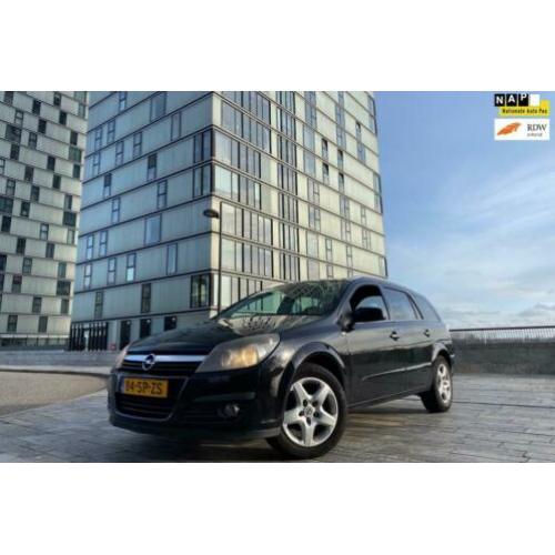 Opel Astra Wagon 1.6 Executive NAVI - CRUISE