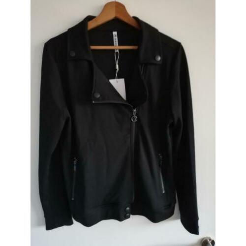 Nieuw Zoso vest. zwart. maat M