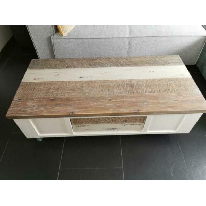 Palmia Eettafel en salon tafel
