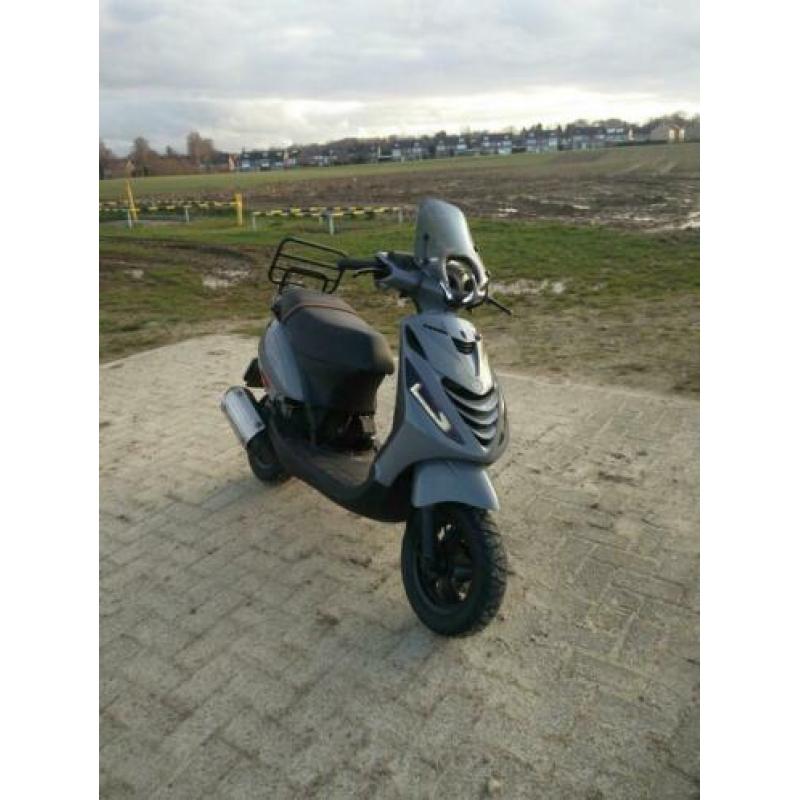 Zip 172cc