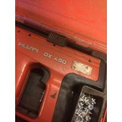 Te koop Hilti schiethamer in goede staat.