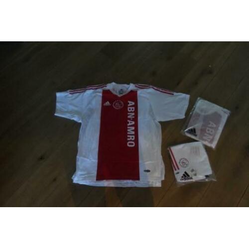 NIEUWE Ajax shirt XL en of broekje L ABN Amro NIEUW