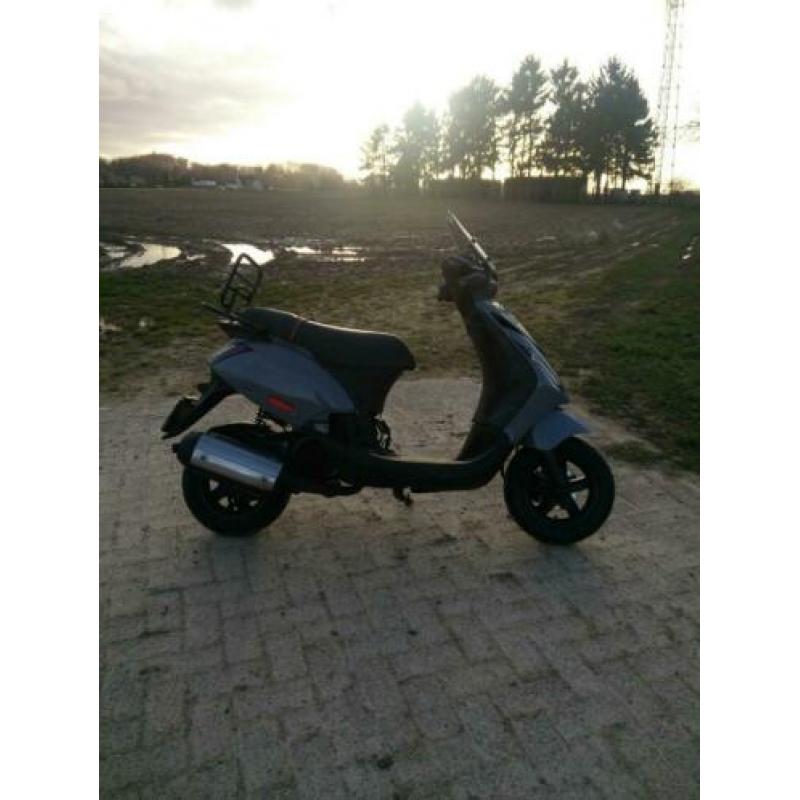 Zip 172cc