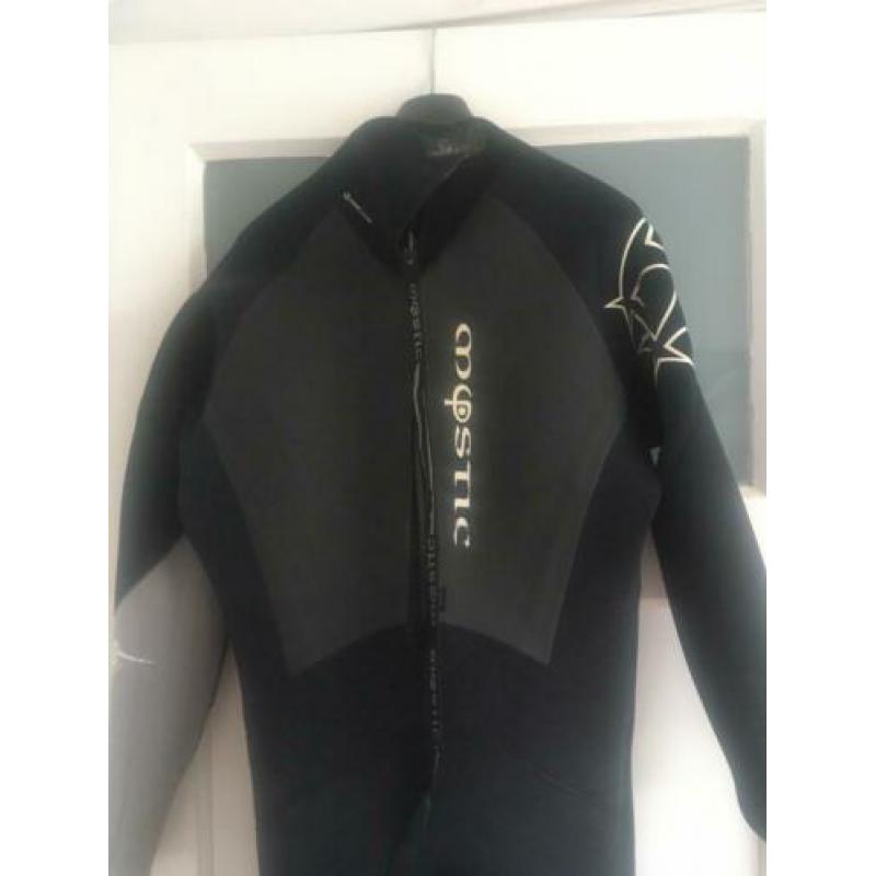 Mystic wetsuit 5 mm perfect voor kiten- en of surfen
