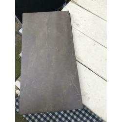 Vloer/wand tegel bruin +/- 2,75m2