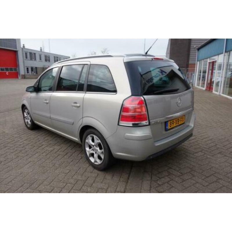 Opel Zafira 1.9 CDTi Cosmo (bj 2007)