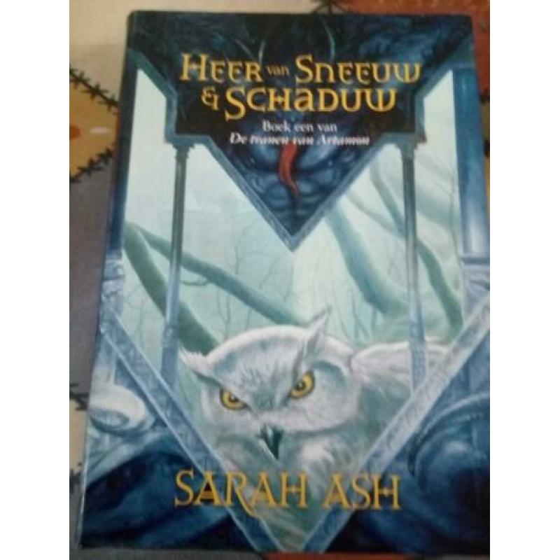 Sarah ash heer van sneeuwen schaduw. Tranen van artamon/hard