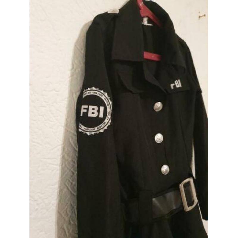 ZGAN dit FBI JURKJE MAAT 140 /152