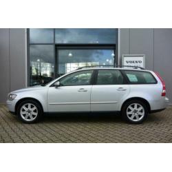 Volvo V50 1.8 125PK Momentum / Regen sensor / Climate contro