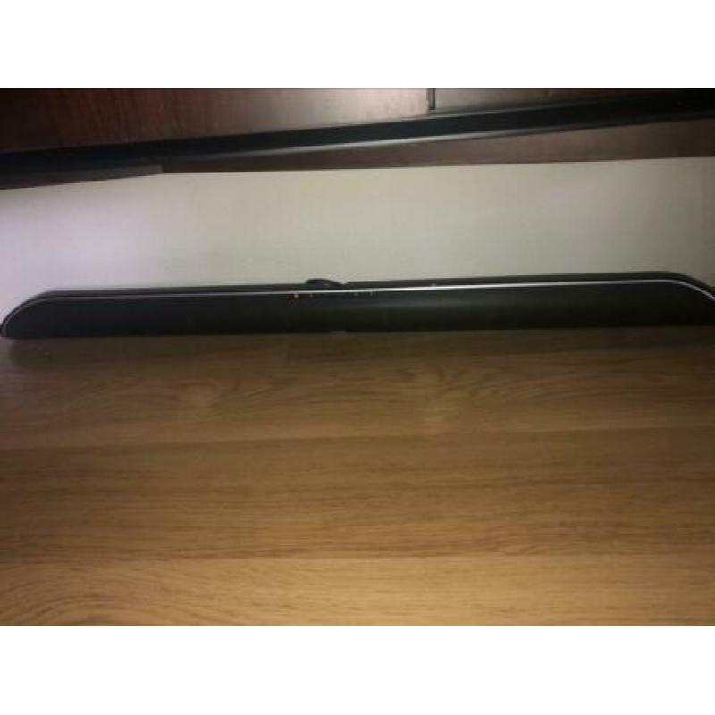 JBL versterker en soundbar