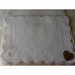 4 x witte quilted placemats, nieuw, in verpakking