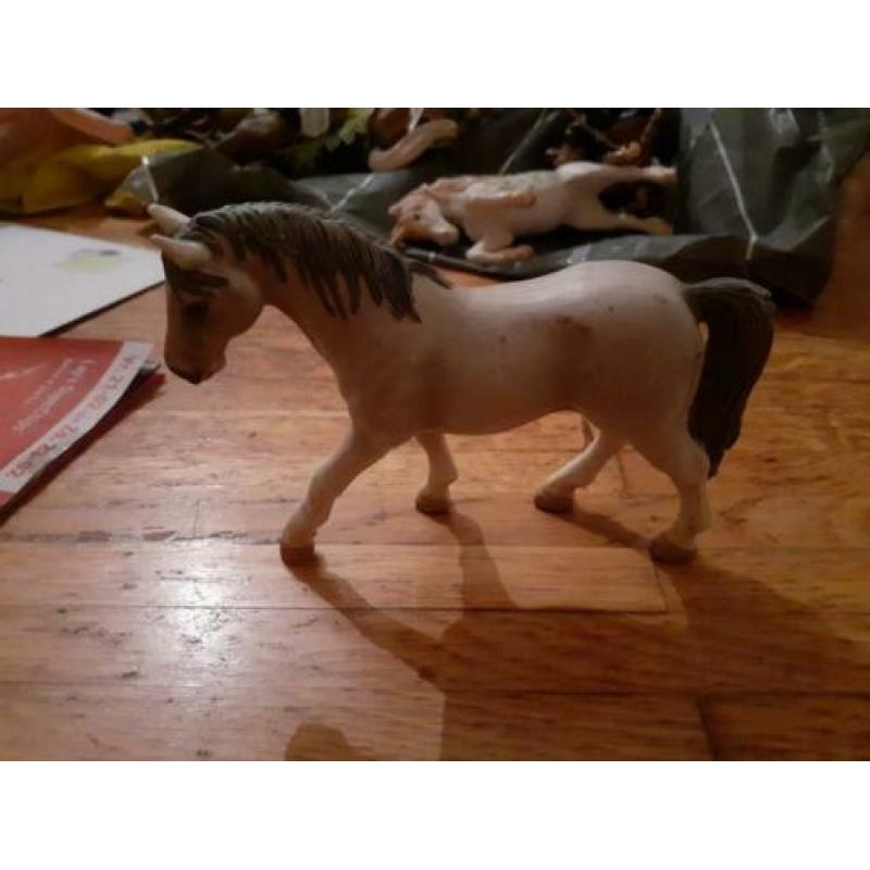 Schleich aardig wat keus paarden