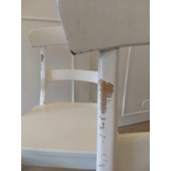 Houten stoelen