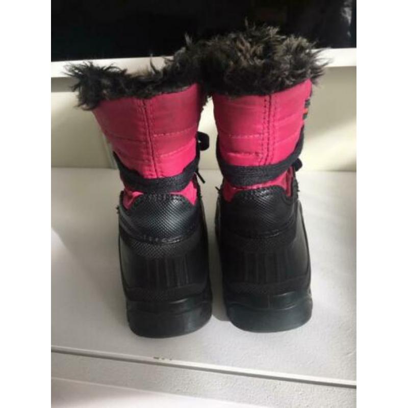 Snowboots maat 28 zwart roze met bont