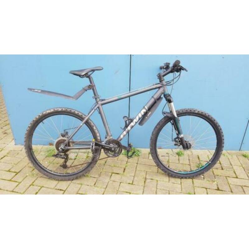 B'twin Rockrider Mountainbike
