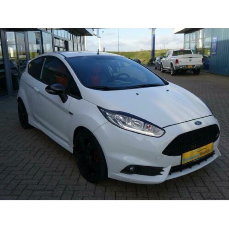 Ford Fiesta 1.6 ST1 Airco Stoelverwarming Pdc Elec.pakket Me