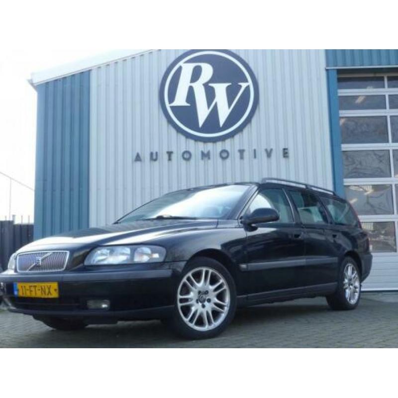 Volvo V70 2.4 T 200PK Automaat Comfort Line Ecc/Cruise/Trekh