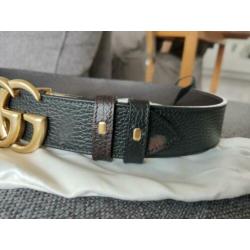 Gucci damesriem, zwart leer, dubbele 'G' gesp