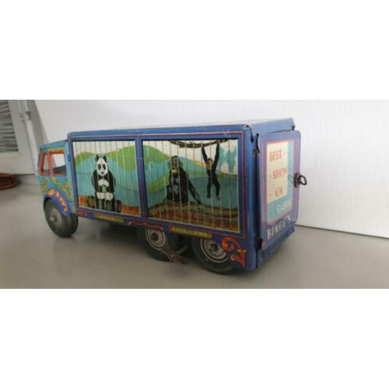 1950 Mettoy Engeland circusauto met Panda beer afbeelding