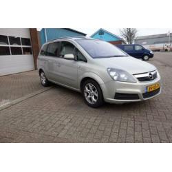 Opel Zafira 1.9 CDTi Cosmo (bj 2007)