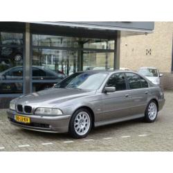 Bmw 5-SERIE 530D LIFE STYLE EDITION