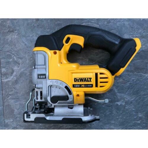 Dewalt DCS331 decoupeerzaag 18v BODY