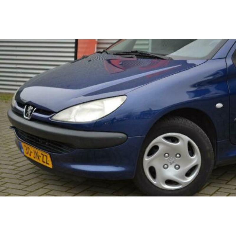 Peugeot 206 1.4 XR 5DRS|INRUILKOOPJE|NETTE AUTO