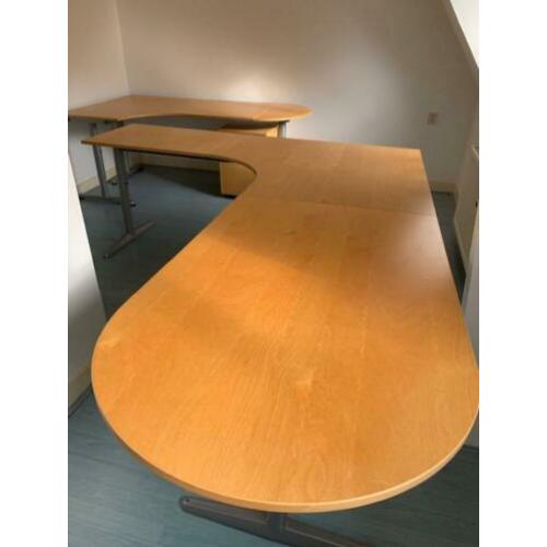 Groot bureau met aangebouwde tafel, Ikea Effectif