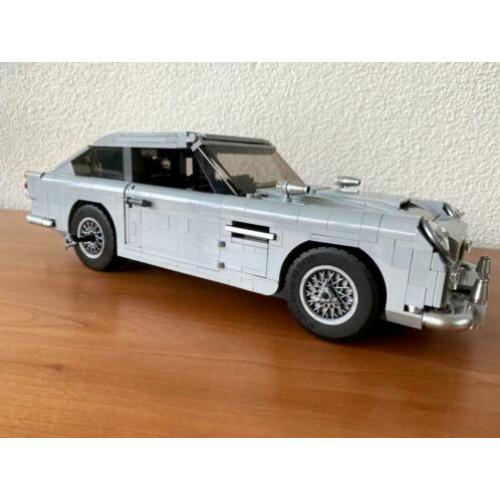 Lego Creator 10262 Aston Martin