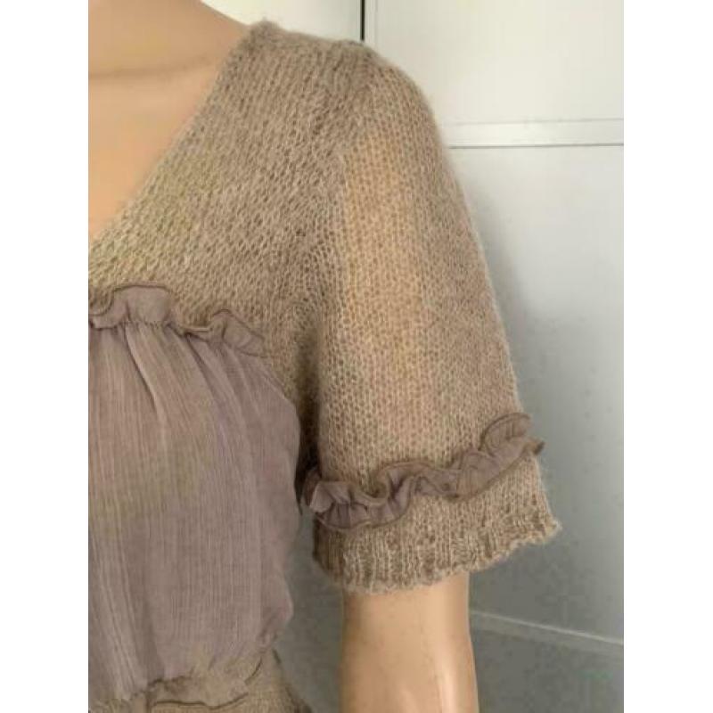 D989 Nieuw GIOVANE: maat L=42/44 beige mohair top truitje