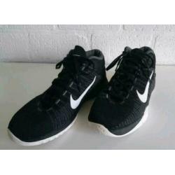 ZGAN! Nike Zoom Ascention - maat 39