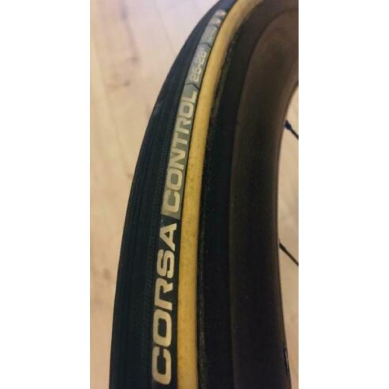 FFWD F6R tubewielset met DT350-naaf, ready to race!