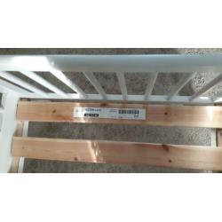 Ikea Peuterbed, juniorbed 70x160, wit met matras Vissa