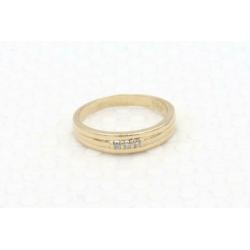 14 Karaat. Gouden ring met diamanten.Maat:17.2. Nr:2020/133.