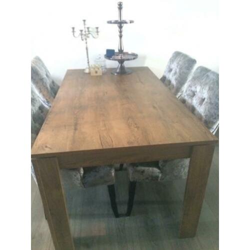 Eetafel 160 cm lang