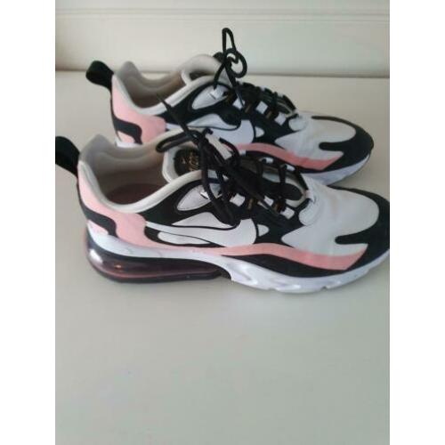 Nike air 270 react koral rose maat 42