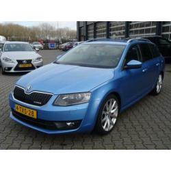 Skoda Octavia Combi 1.6 TDI Greenline Businessline / Xenon /