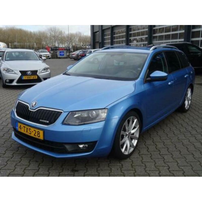 Skoda Octavia Combi 1.6 TDI Greenline Businessline / Xenon /
